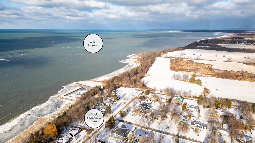 5144 Cedarview Drive, Lambton Shores, ON