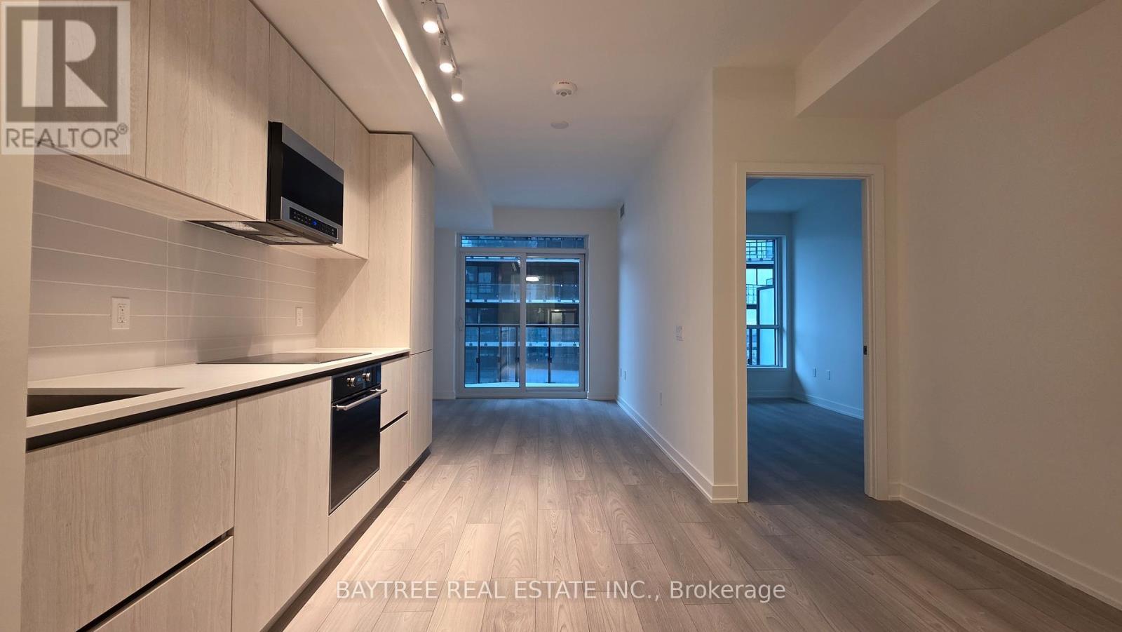 1806 - 110 Broadway Avenue, Toronto, ON - Indoor