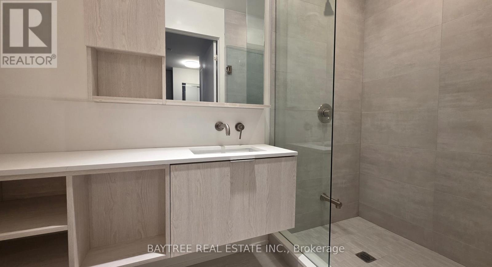 1806 - 110 Broadway Avenue, Toronto, ON - Indoor Photo Showing Bathroom