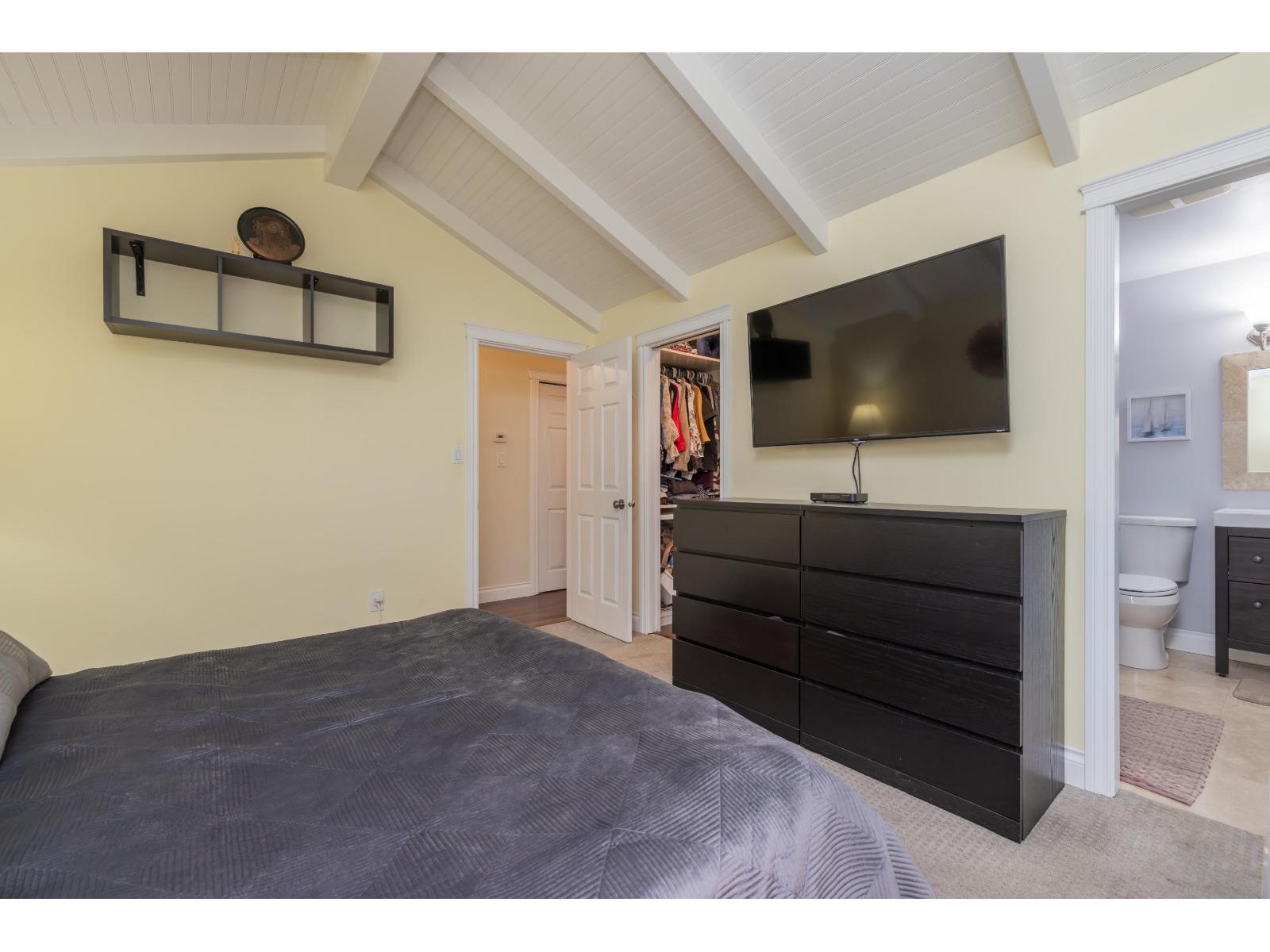 13452 62A Avenue, Surrey, BC - Indoor