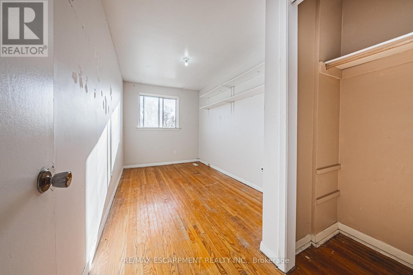 5535 Schueller Crescent, Burlington, ON - Indoor Photo Showing Other Room