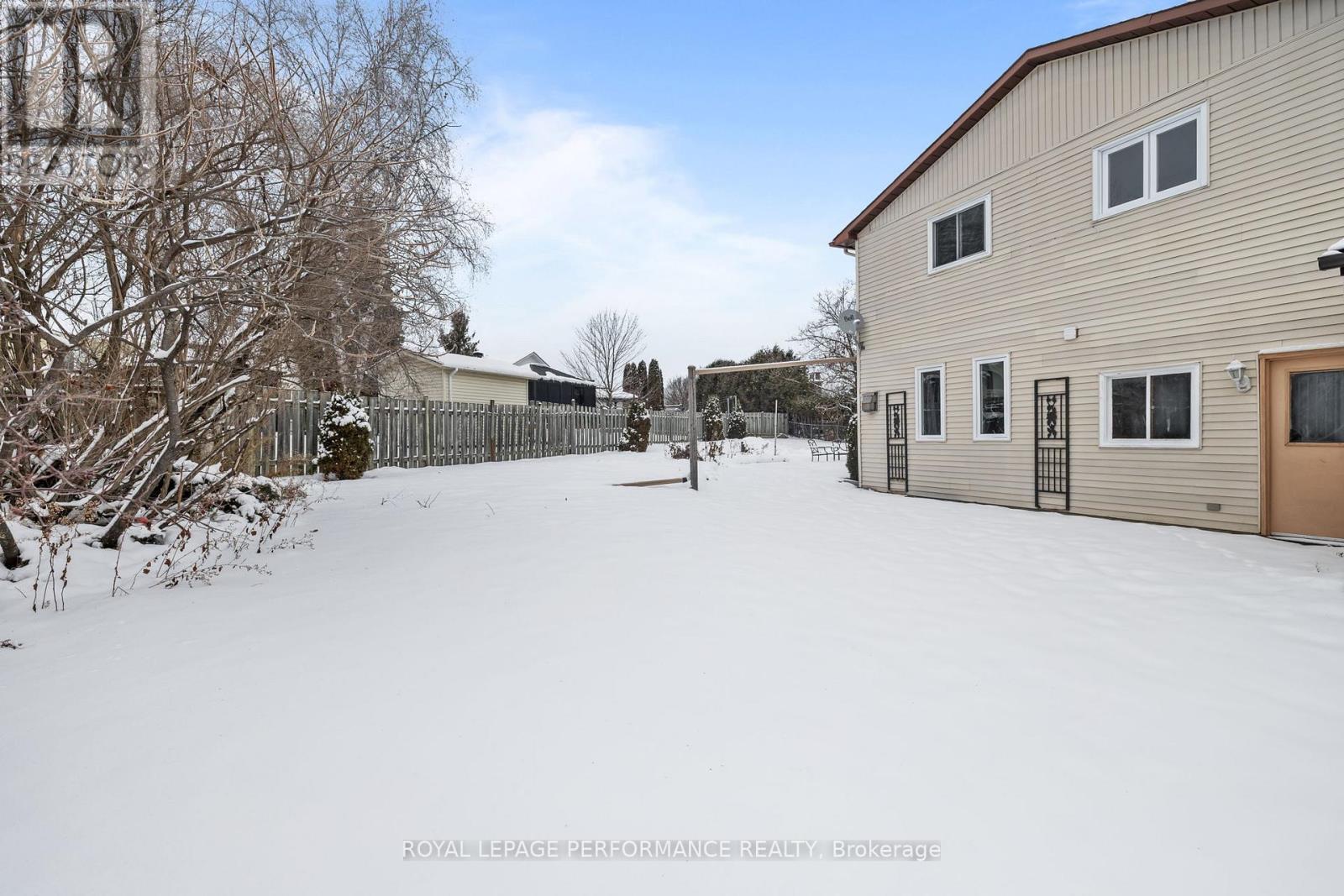 976 Laporte Street, Clarence-Rockland, ON - Outdoor