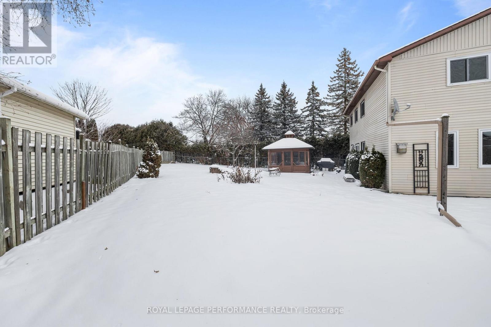 976 Laporte Street, Clarence-Rockland, ON - Outdoor
