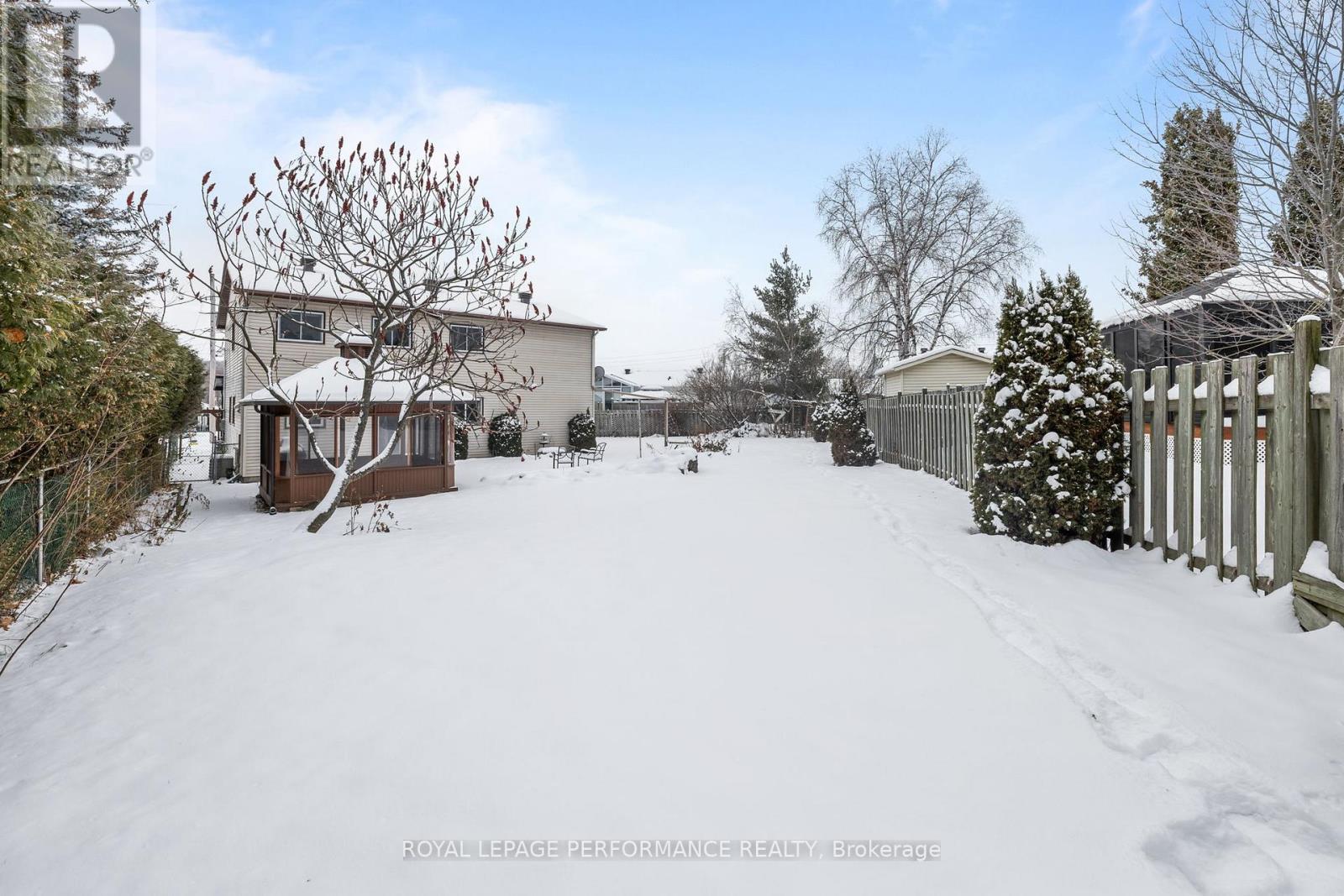 976 Laporte Street, Clarence-Rockland, ON - Outdoor