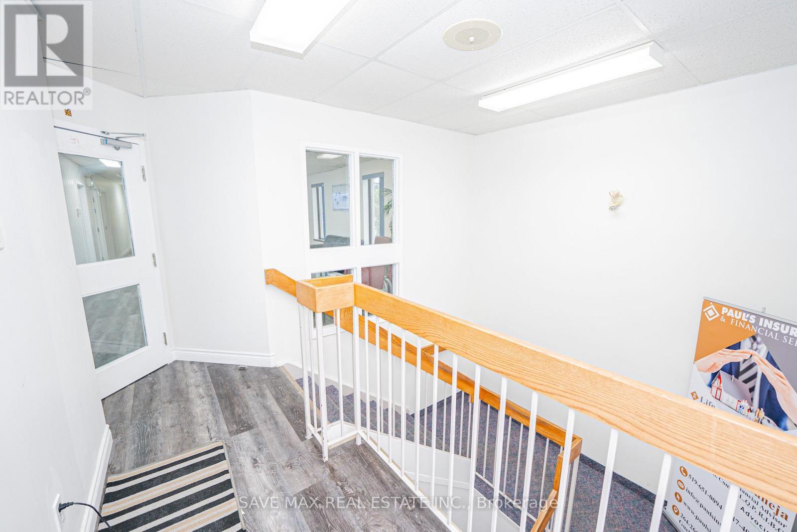 264 Woodlawn Road W, Guelph, ON