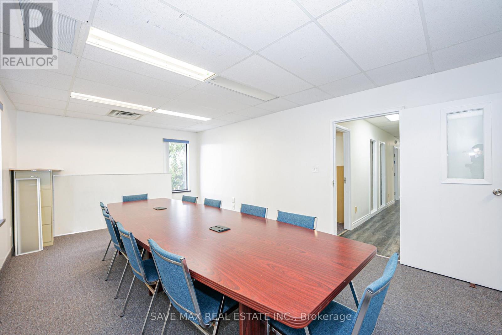 264 Woodlawn Road W, Guelph, ON