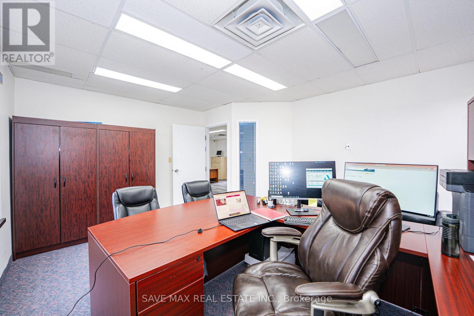 264 Woodlawn Road W, Guelph, ON