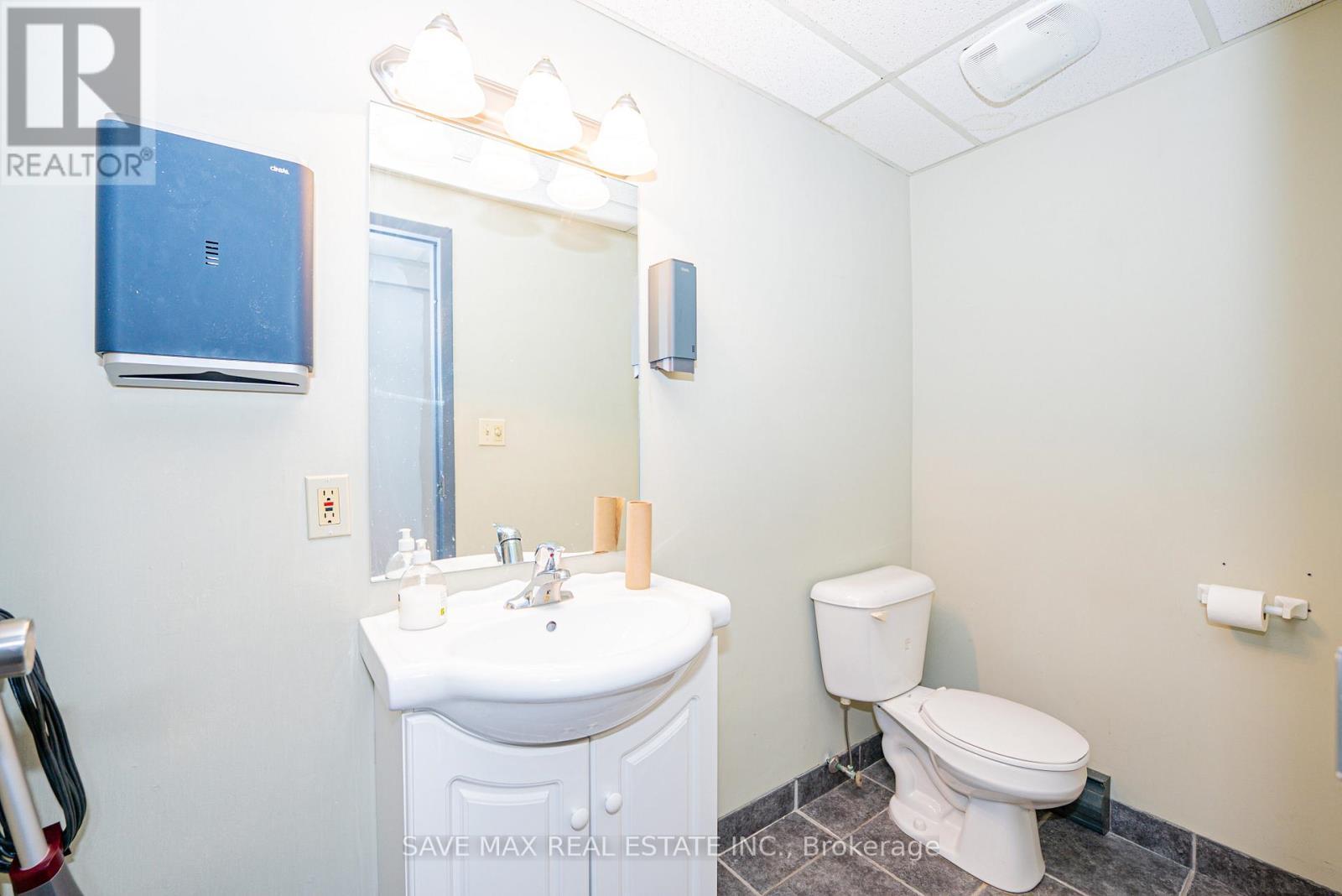 264 Woodlawn Road W, Guelph, ON