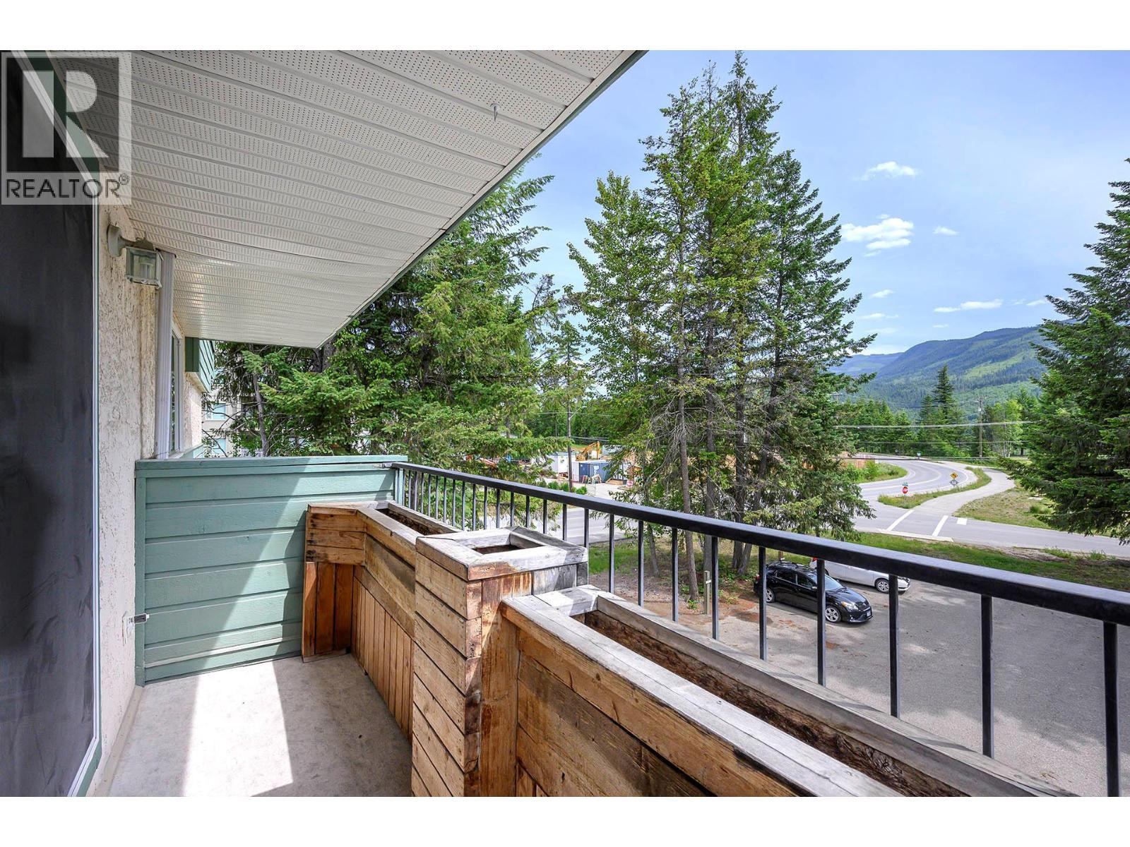 245 Park Drive Unit# 16, Clearwater, BC - Outdoor With Exterior