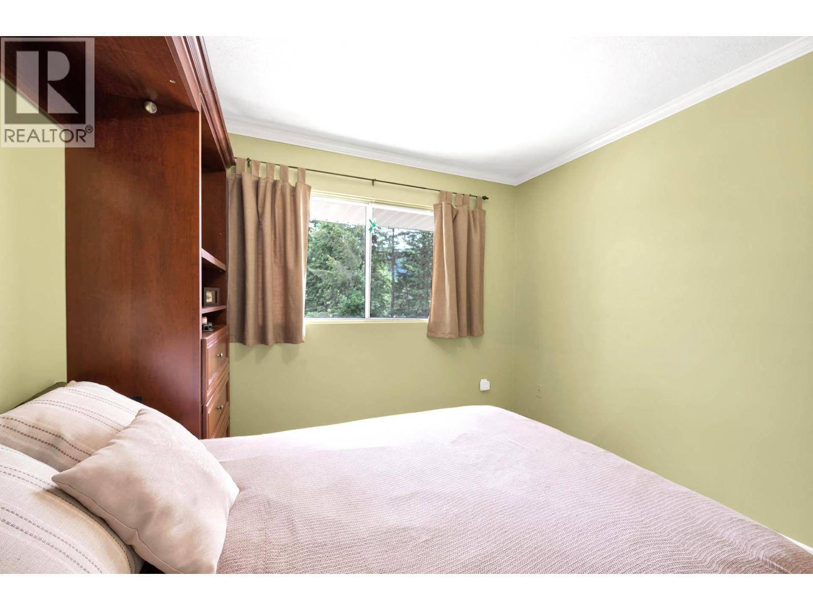 245 Park Drive Unit# 16, Clearwater, BC - Indoor Photo Showing Bedroom