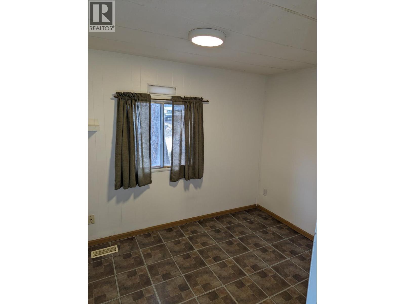 4395 Trans Canada Highway East Highway E Unit# 7, Kamloops, BC