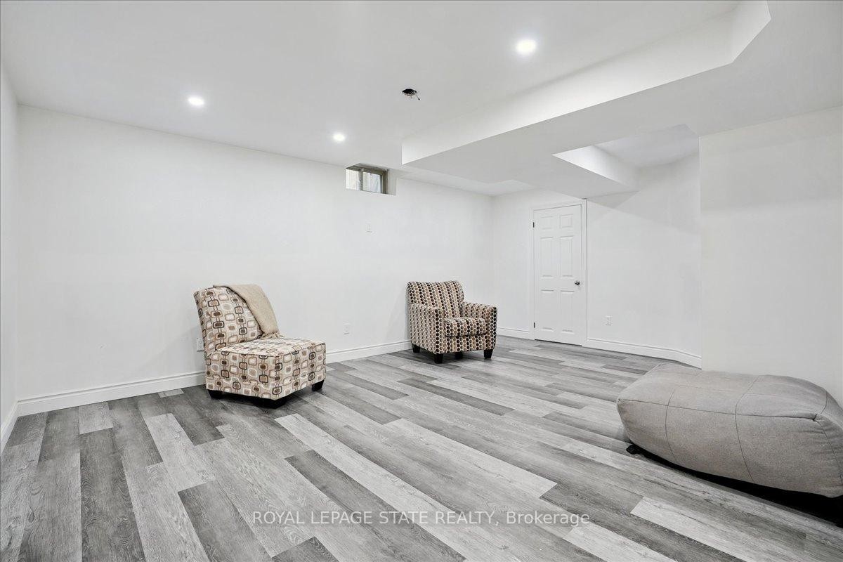 95 Hemlock Way, Grimsby, ON - Indoor