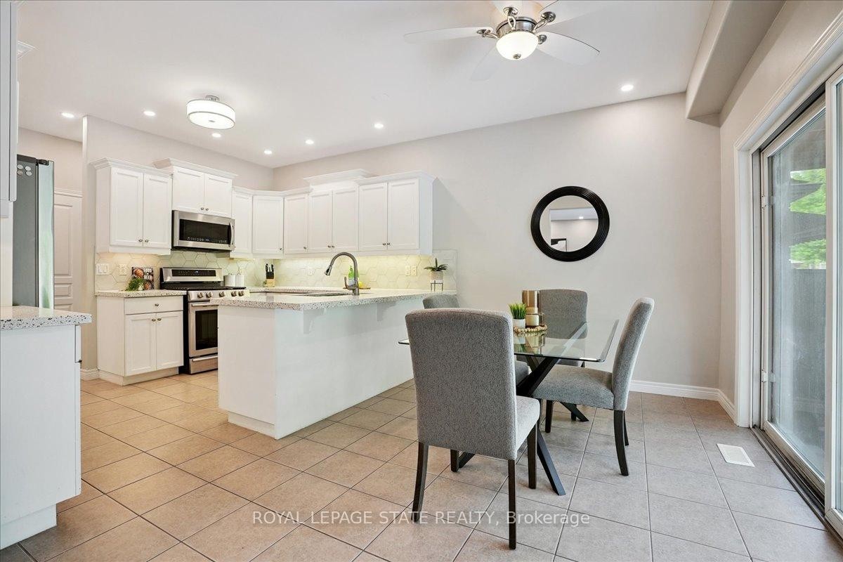 95 Hemlock Way, Grimsby, ON - Indoor