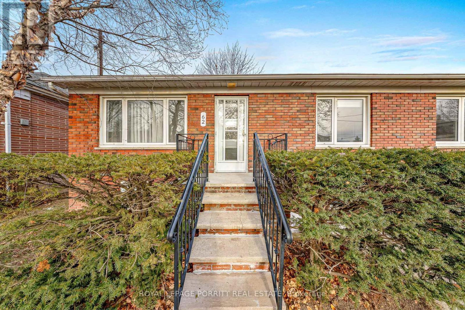62 Fairfield Avenue, Toronto, ON - Outdoor