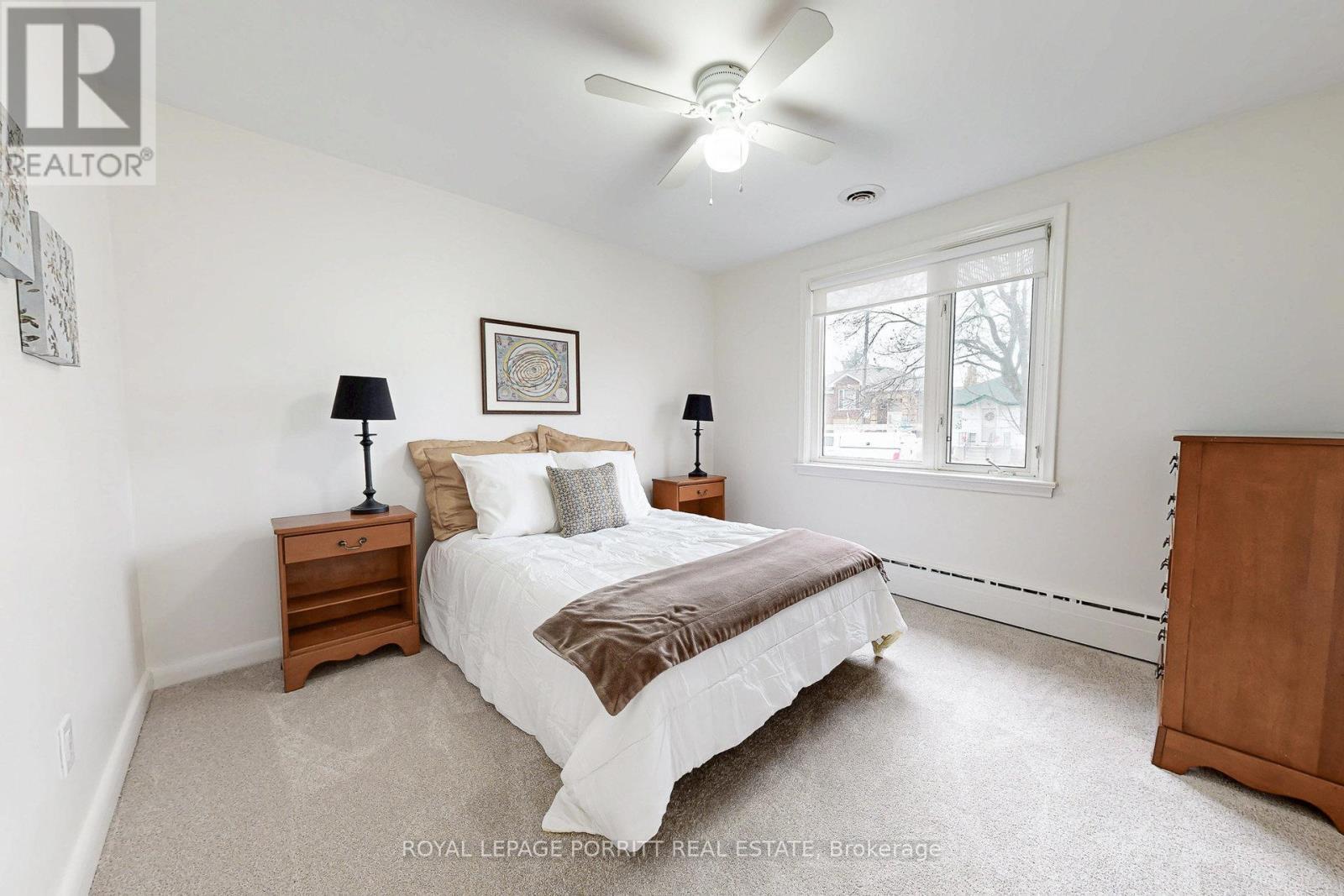 62 Fairfield Avenue, Toronto, ON - Indoor Photo Showing Bedroom