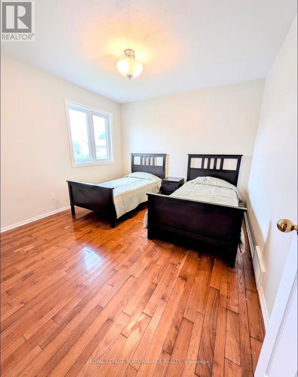 1646 Sunview Drive, Ottawa, ON - Indoor Photo Showing Bedroom