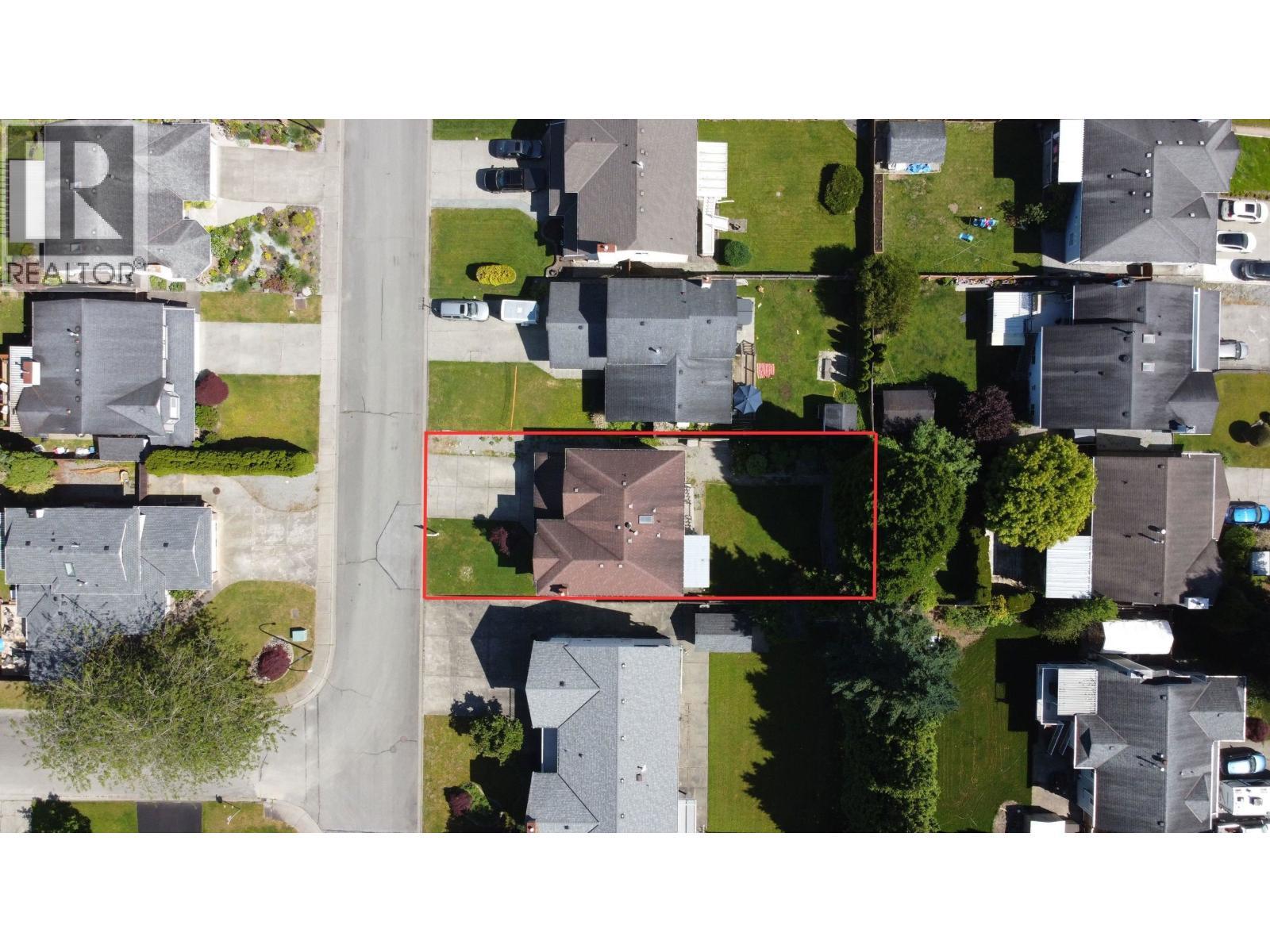 12326 Aurora Street, Maple Ridge, BC - With View