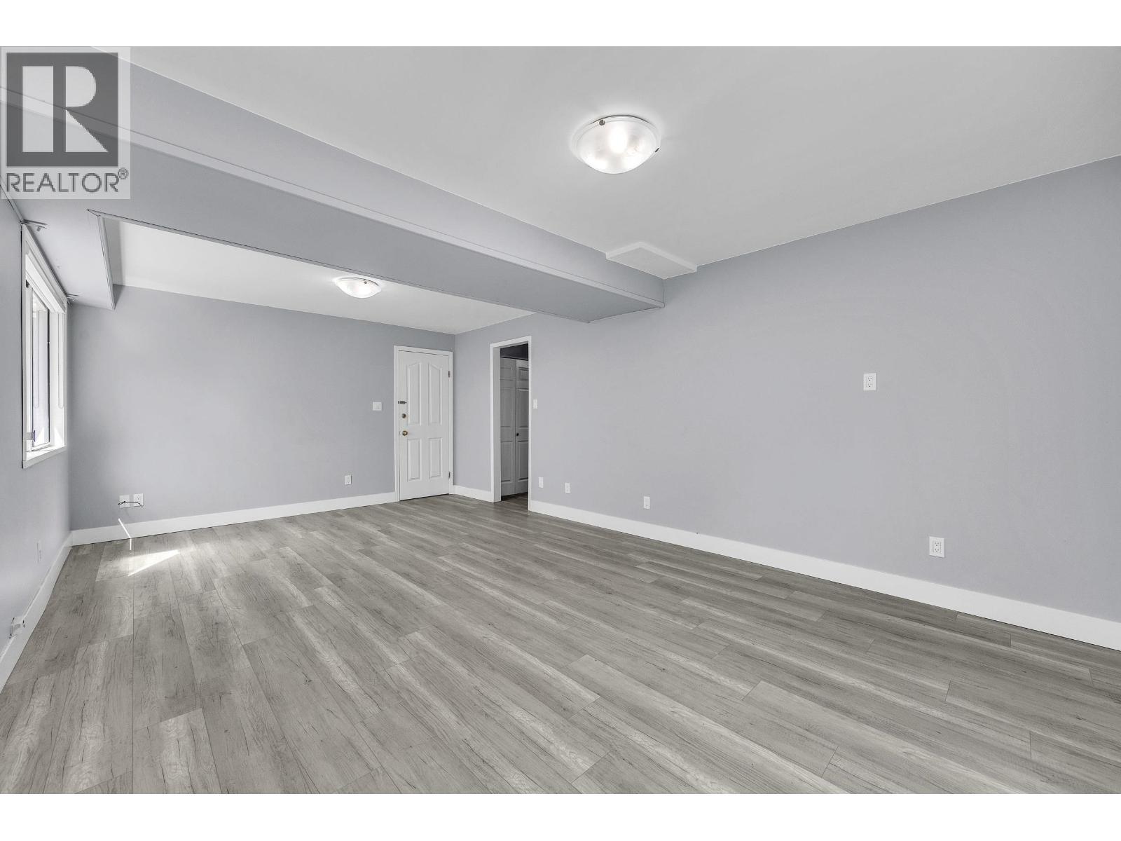 12326 Aurora Street, Maple Ridge, BC - Indoor Photo Showing Other Room