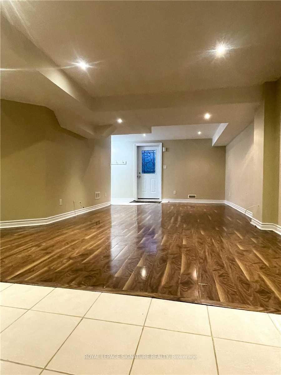 Bsmt-95 Valleycreek Drive, Brampton, ON - Indoor