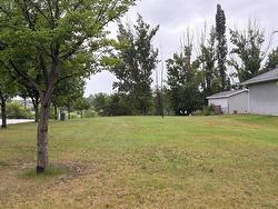 166 4th Avenue W Souris, MB R0K 2C0