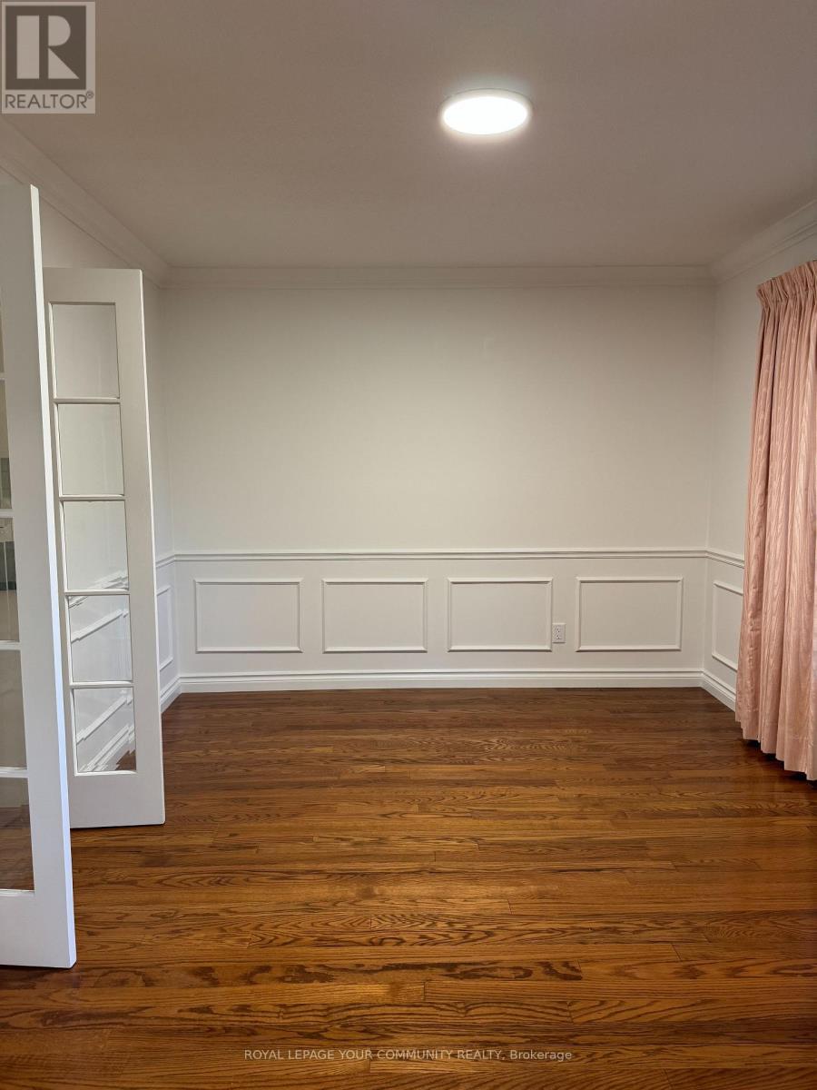 235 Banner Lane, King, ON - Indoor Photo Showing Other Room