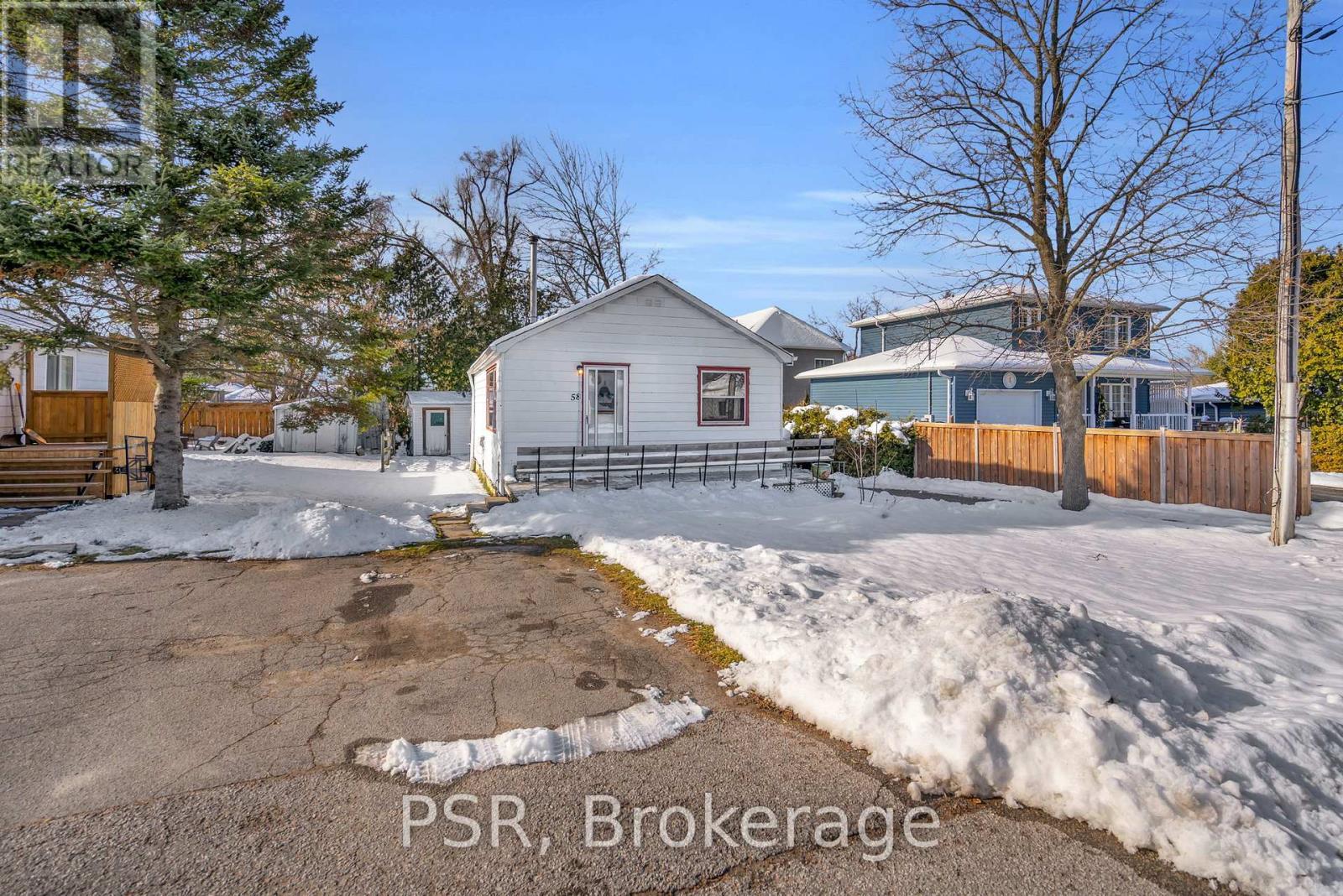 58 De La Salle Boulevard, Georgina (Sutton & Jackson'S Point), ON - Outdoor