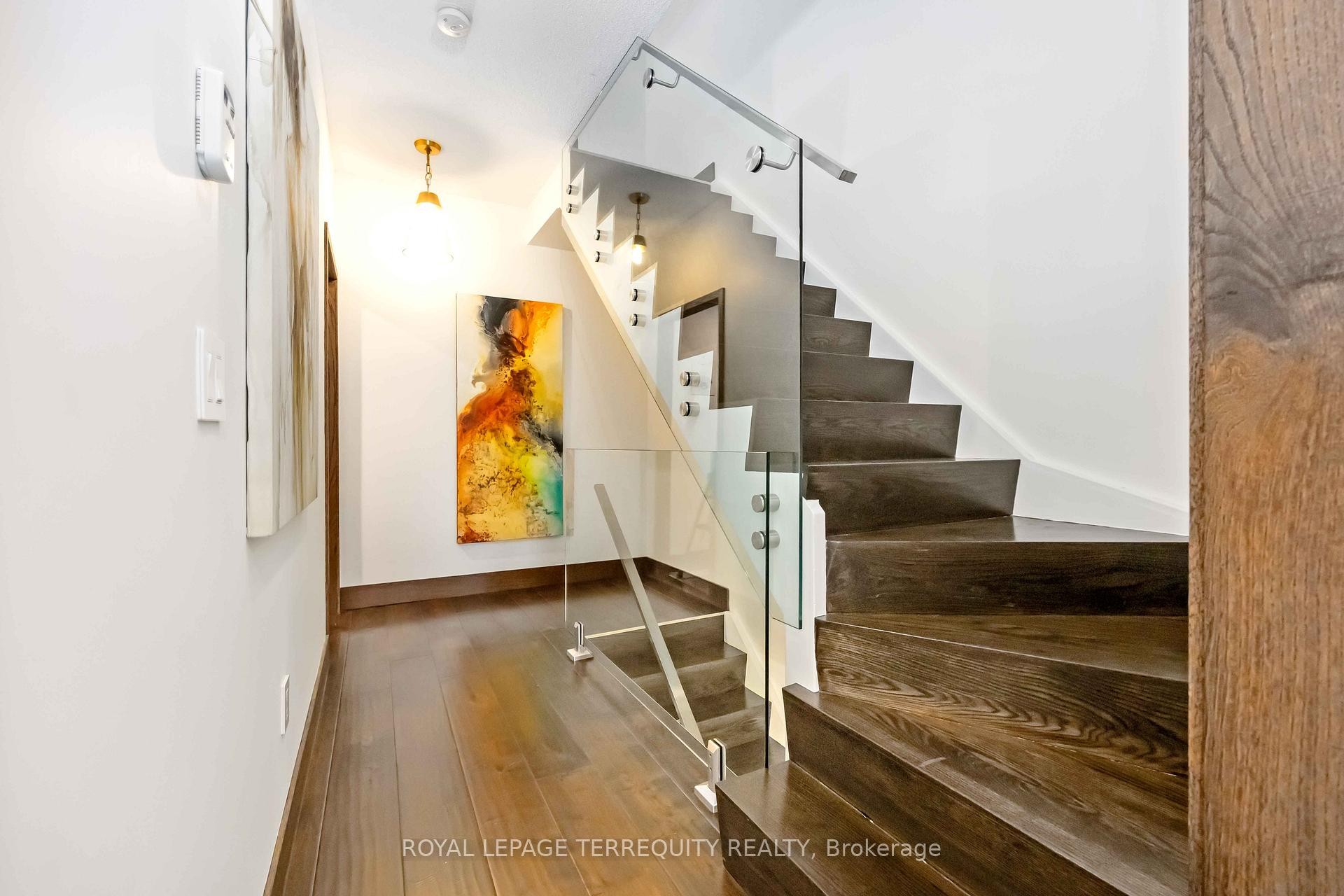 30-3 Elsie Lane, Toronto, ON - Indoor Photo Showing Other Room