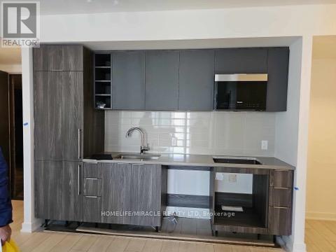 3507 - 2033 Kennedy Road, Toronto, ON - Indoor Photo Showing Kitchen With Upgraded Kitchen