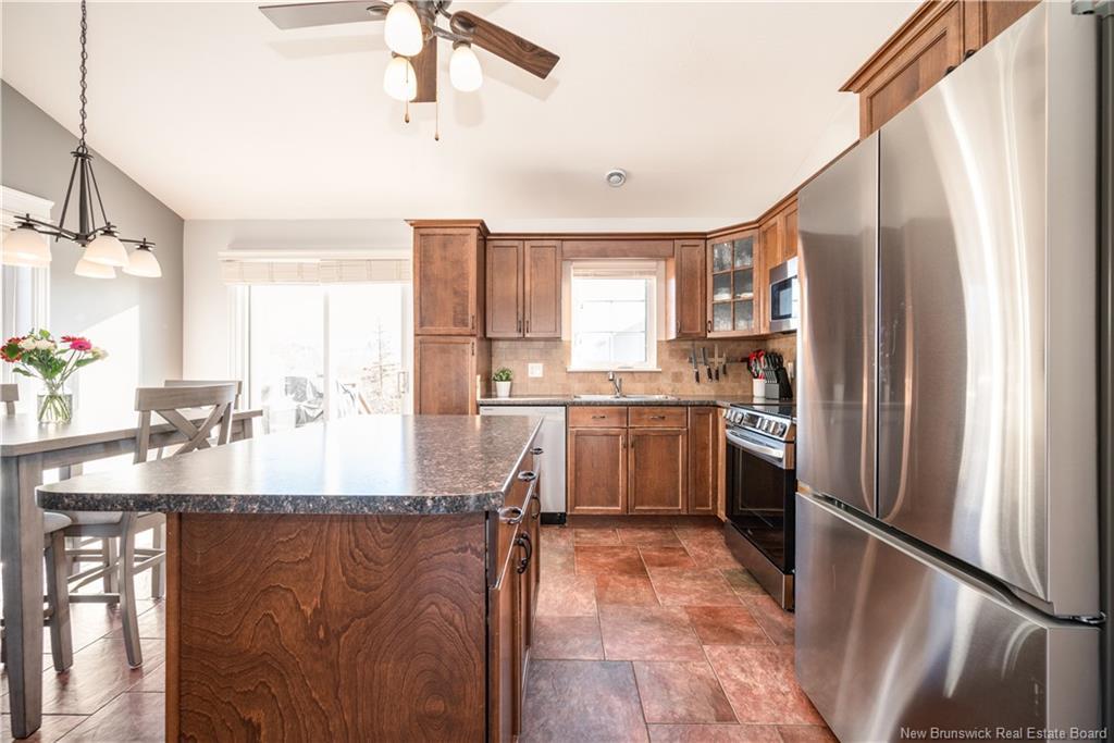 54 O'Neill, Moncton, NB