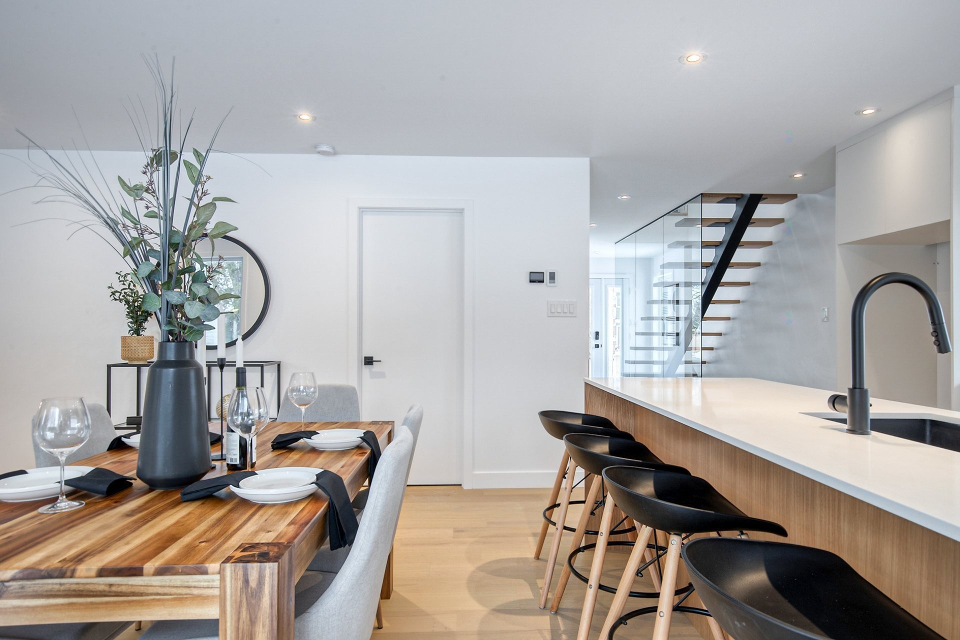 Dining Room - 1300 Rue Montarville, Saint-Bruno-De-Montarville, QC - Indoor