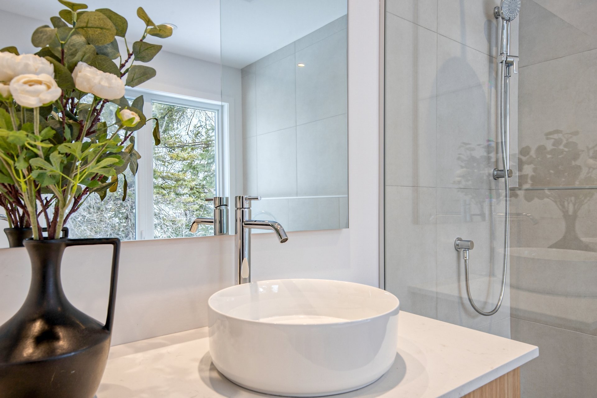 Master Bathroom - 1300 Rue Montarville, Saint-Bruno-De-Montarville, QC - Indoor Photo Showing Bathroom
