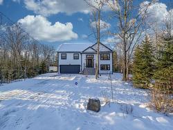 34 Ava Lane East Uniacke, NS B0N 1Z0