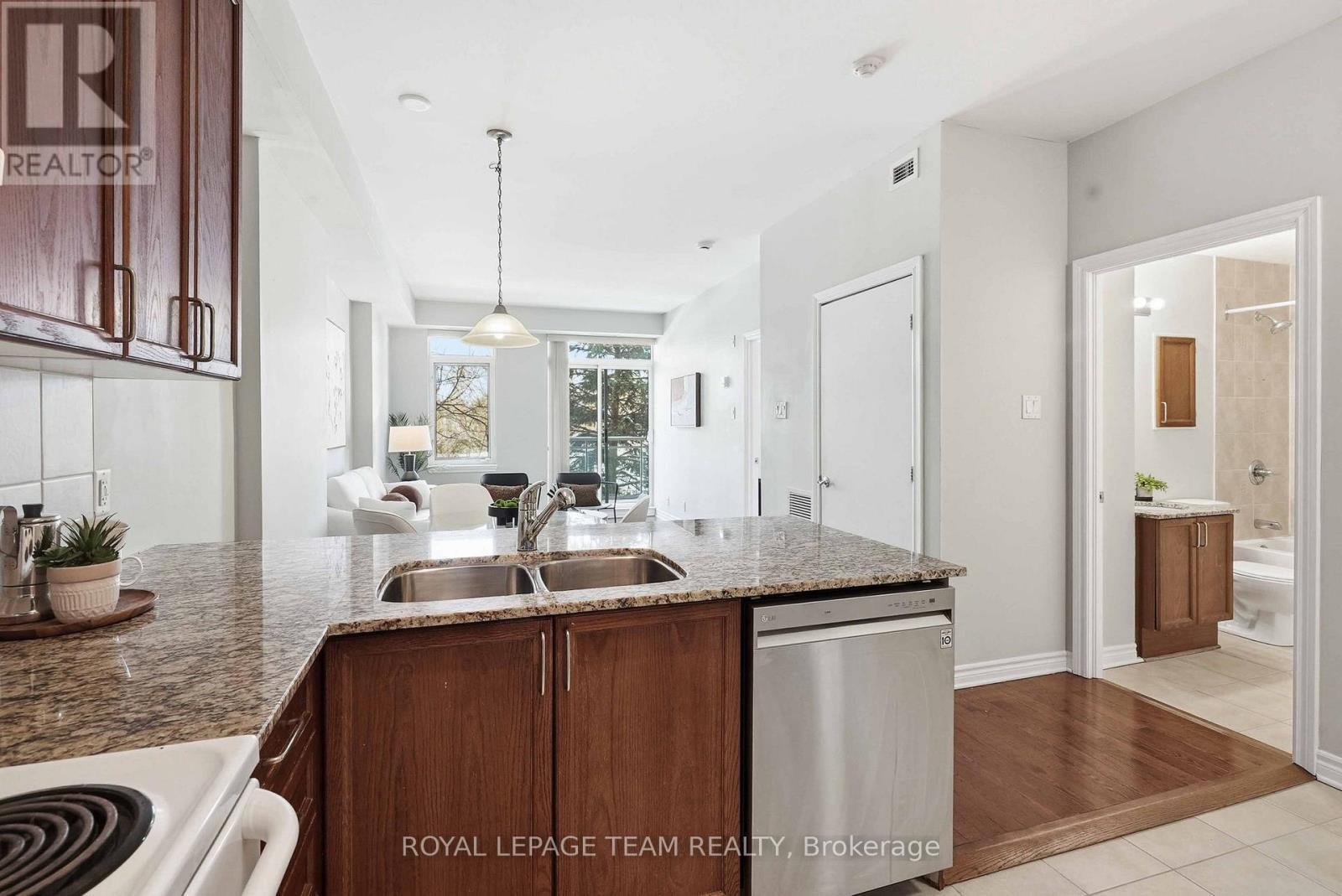 217 - 205 Bolton Street, Ottawa, ON - Indoor Photo Showing Kitchen With Double Sink