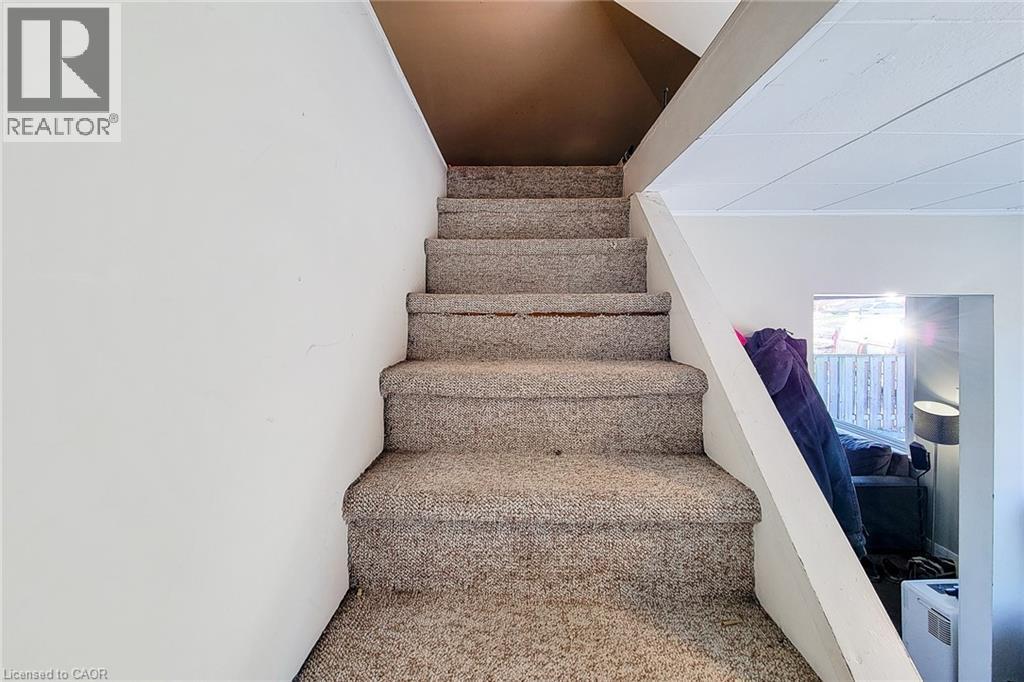View of stairs - 558 Barnaby Street, Hamilton, ON - Indoor Photo Showing Other Room