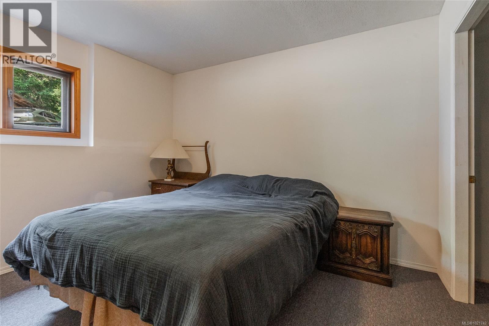4961 Aho Rd, Ladysmith, BC - Indoor Photo Showing Bedroom