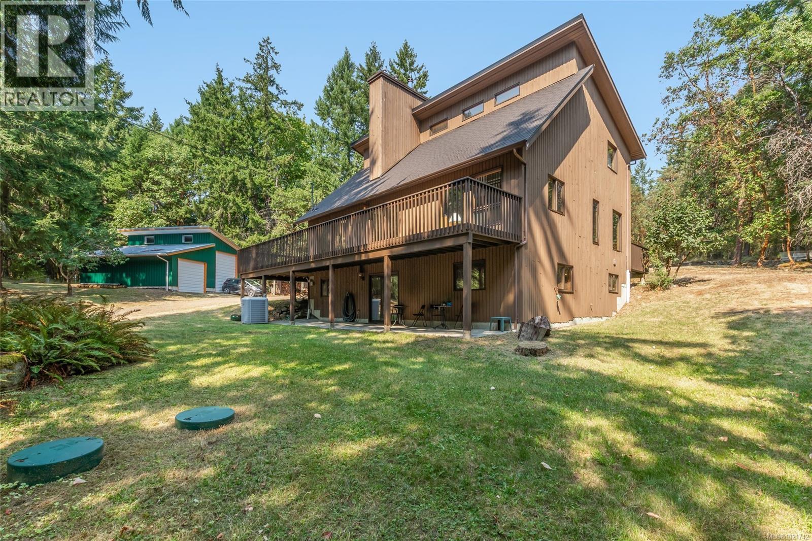 4961 Aho Rd, Ladysmith, BC - Outdoor With Deck Patio Veranda