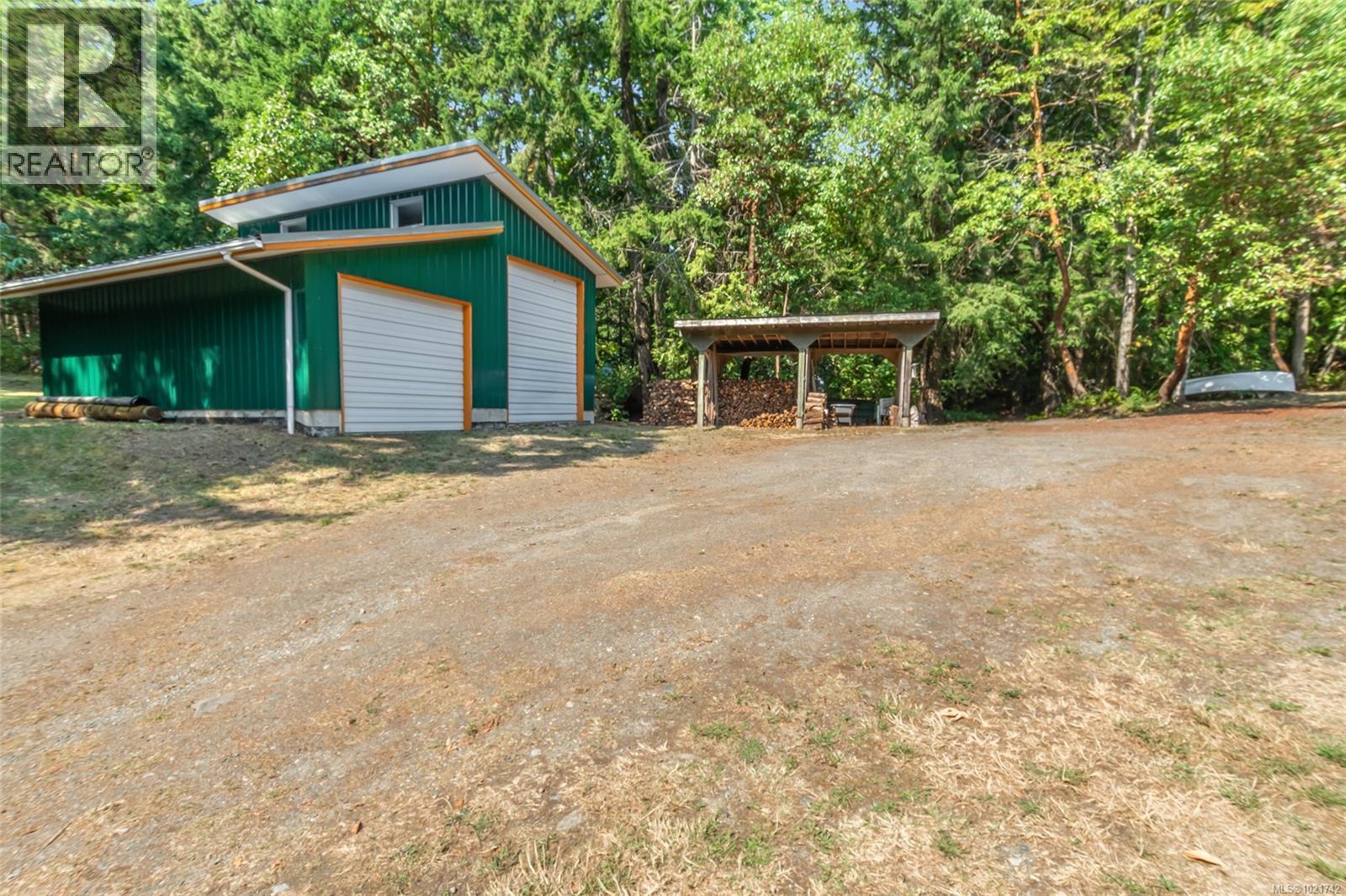 4961 Aho Rd, Ladysmith, BC - Outdoor