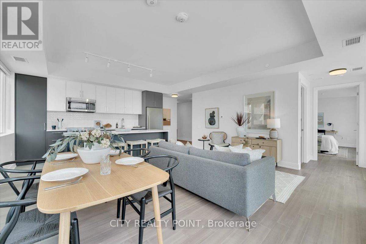 503 - 664 Spadina Avenue, Toronto, ON - Indoor