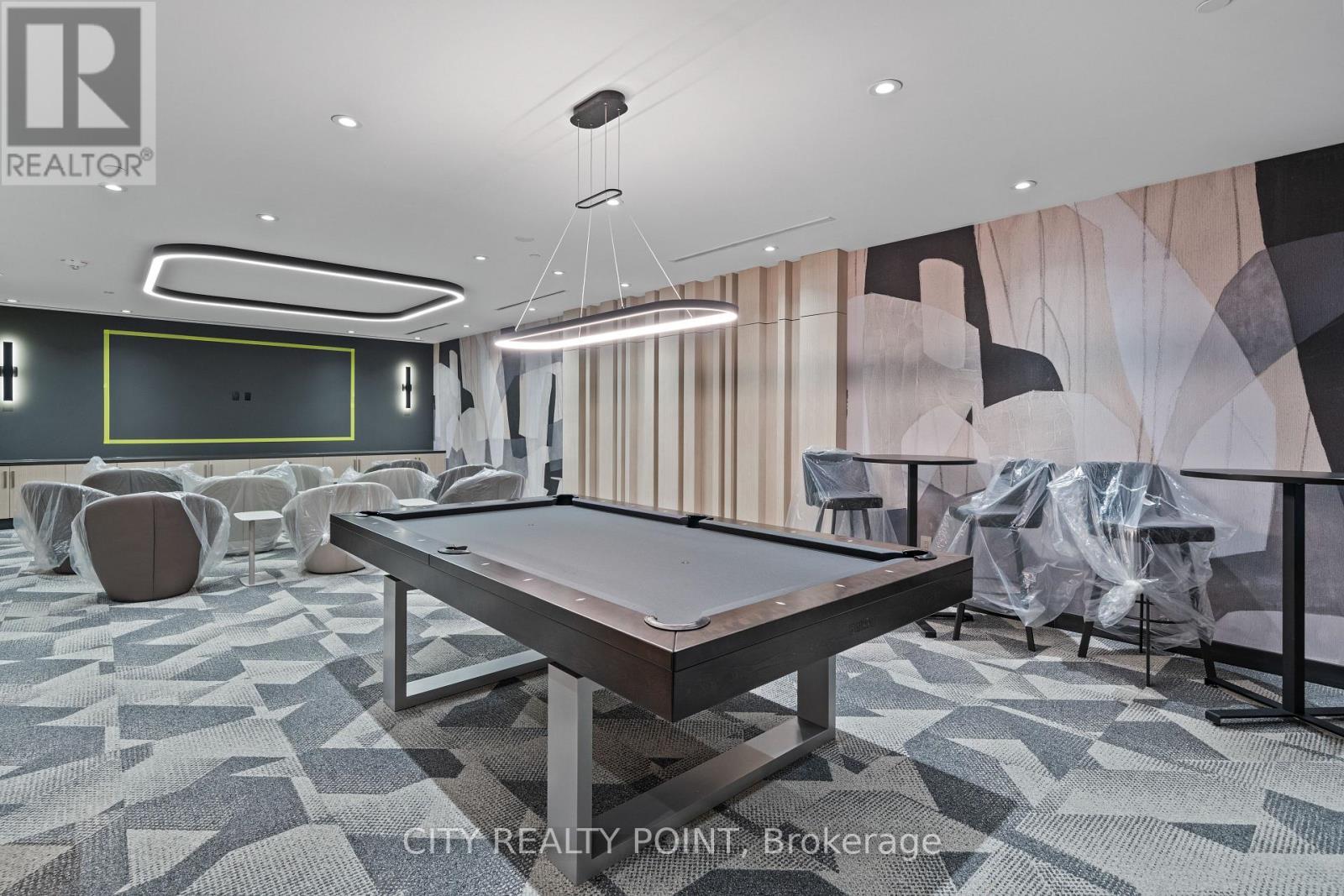 503 - 664 Spadina Avenue, Toronto, ON - Indoor Photo Showing Other Room