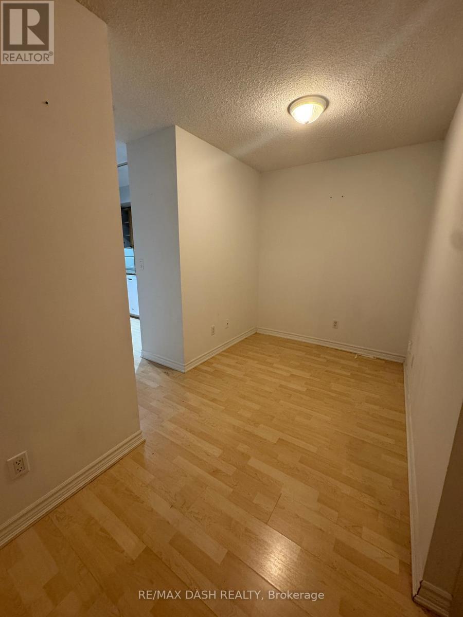 2210 - 761 Bay Street, Toronto, ON - Indoor Photo Showing Other Room