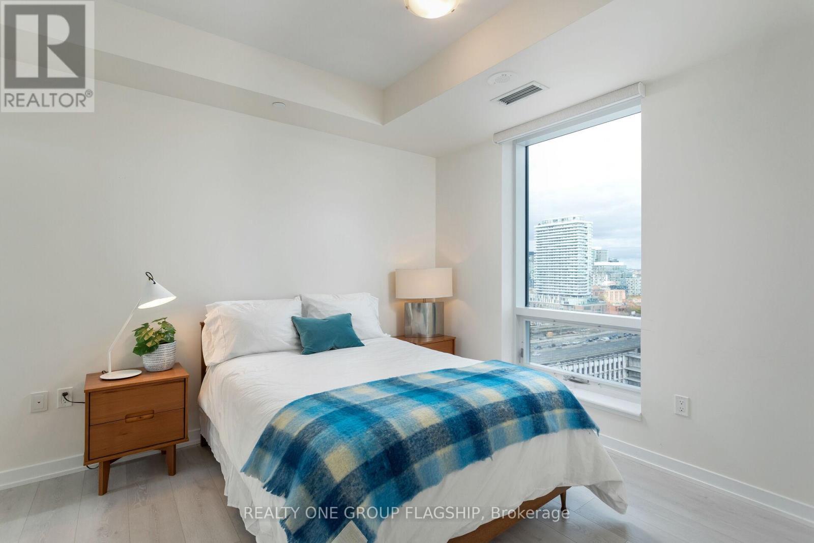 1609 - 28 Freeland Street, Toronto, ON - Indoor Photo Showing Bedroom