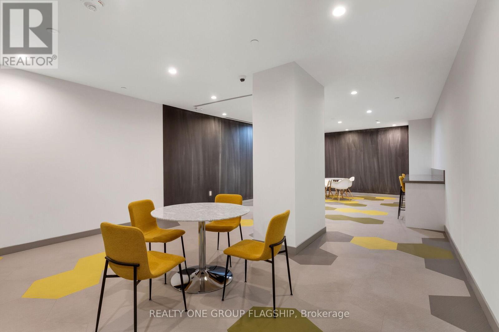 1609 - 28 Freeland Street, Toronto, ON - Indoor Photo Showing Other Room