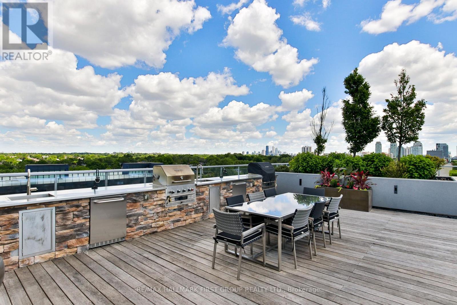 401 - 835 St Clair Avenue W, Toronto, ON - Outdoor With Deck Patio Veranda With View