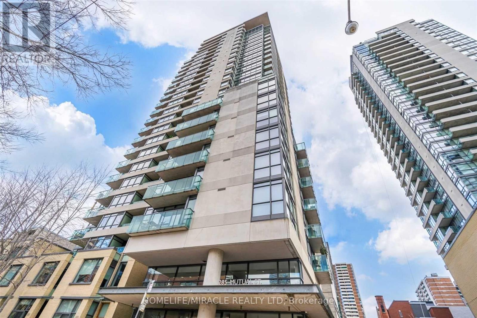 1106 - 285 Mutual Street, Toronto, ON