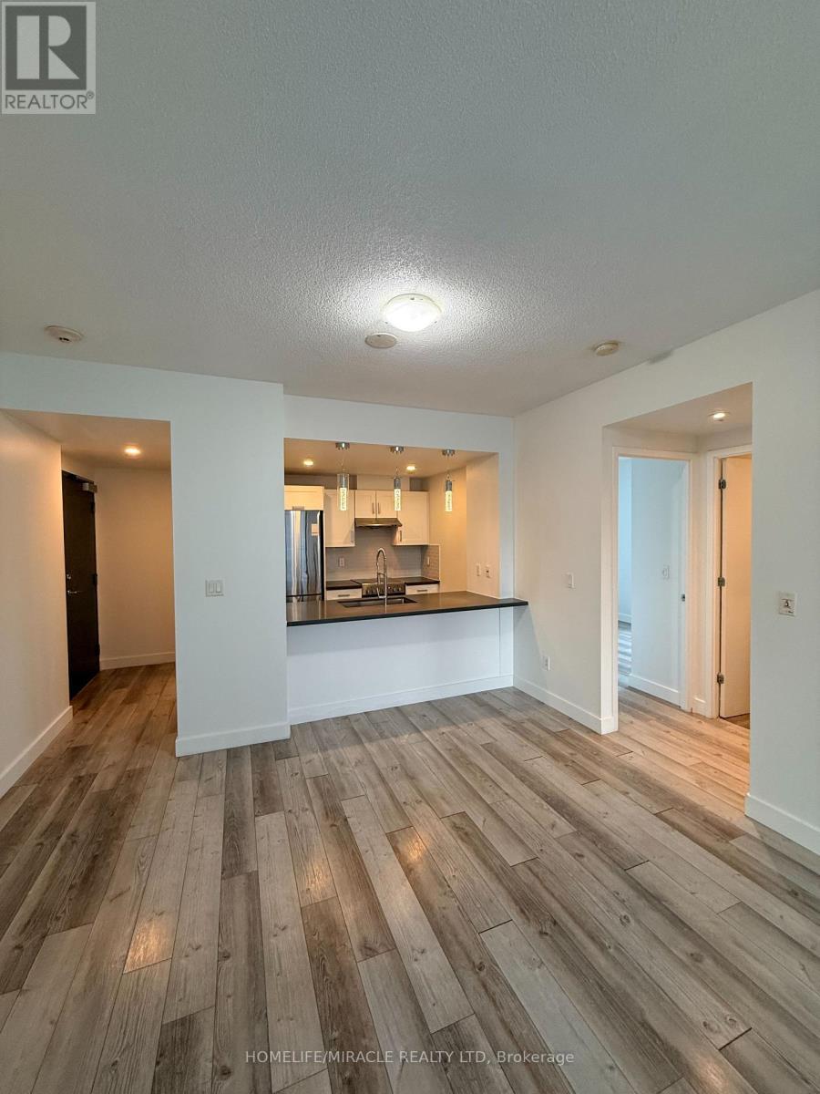 1106 - 285 Mutual Street, Toronto, ON