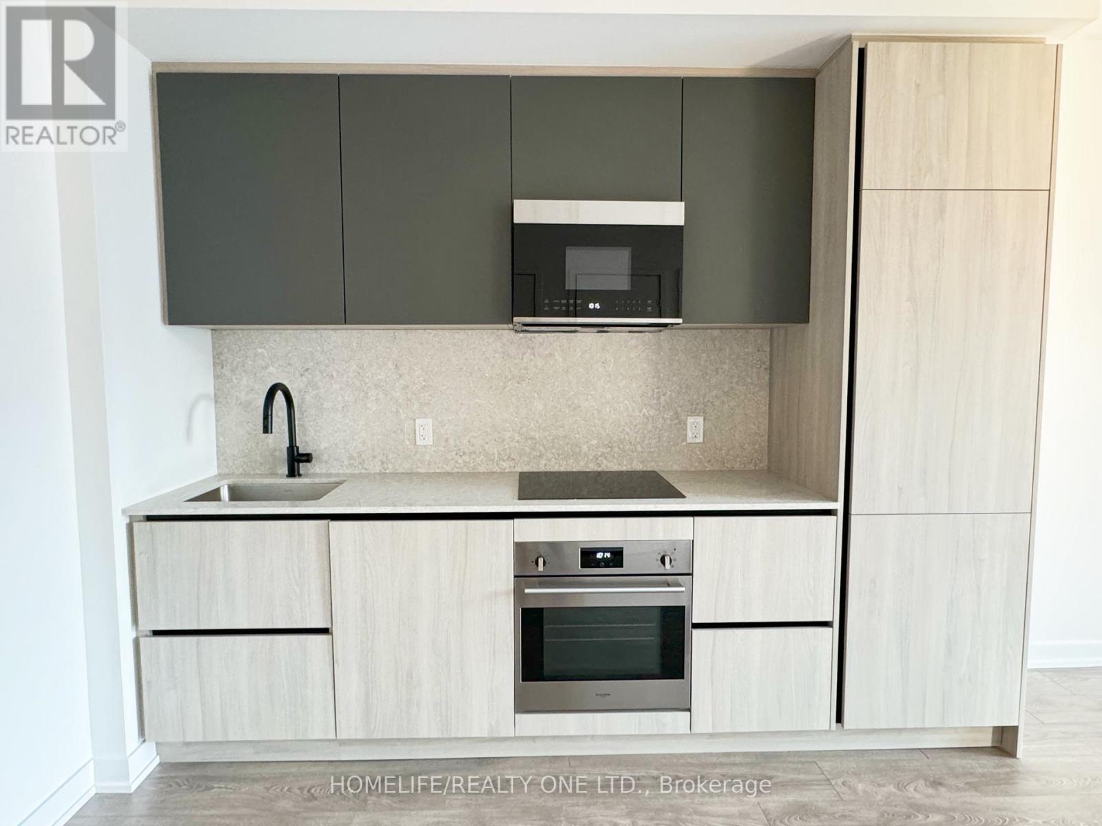 4505 - 108 Peter Street, Toronto, ON - Indoor Photo Showing Kitchen