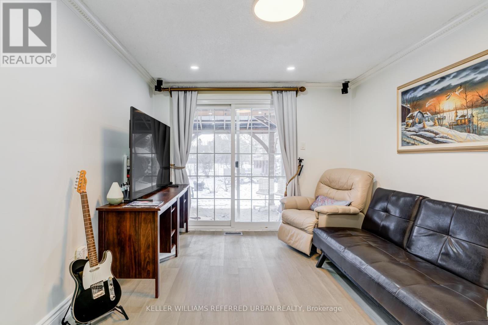 Family Room - 15 Glenda Road, Toronto, ON - Indoor Photo Showing Other Room