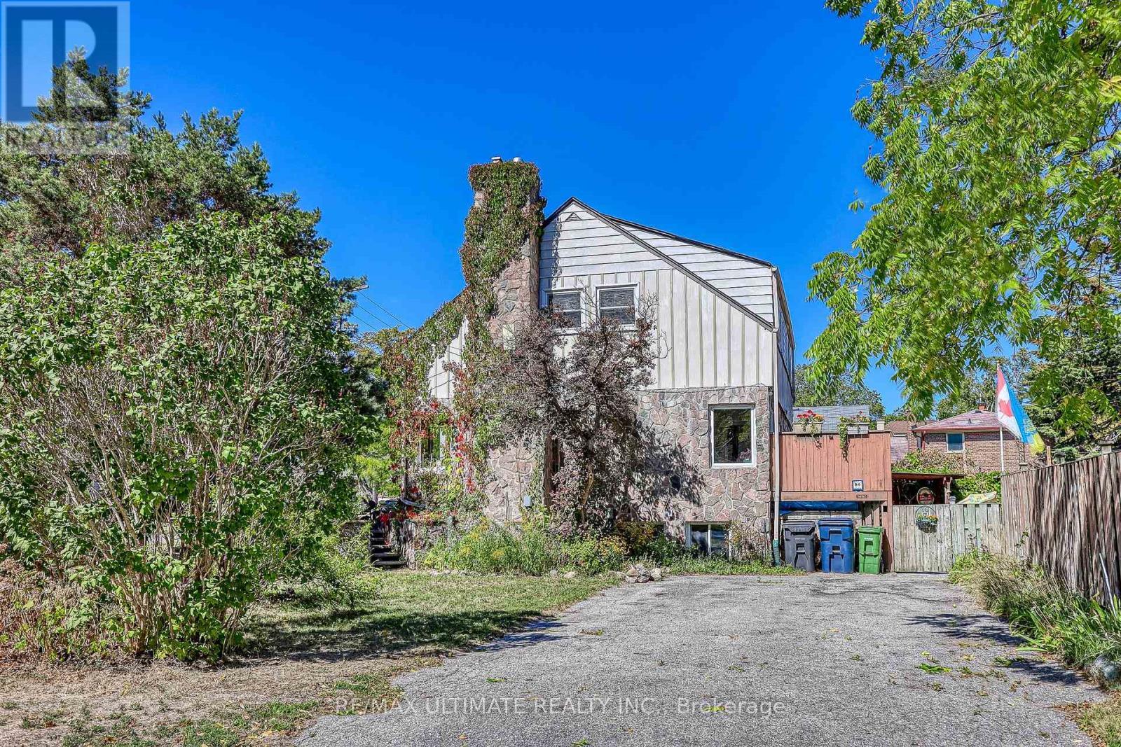 23 Westcroft Drive, Toronto, ON - Outdoor