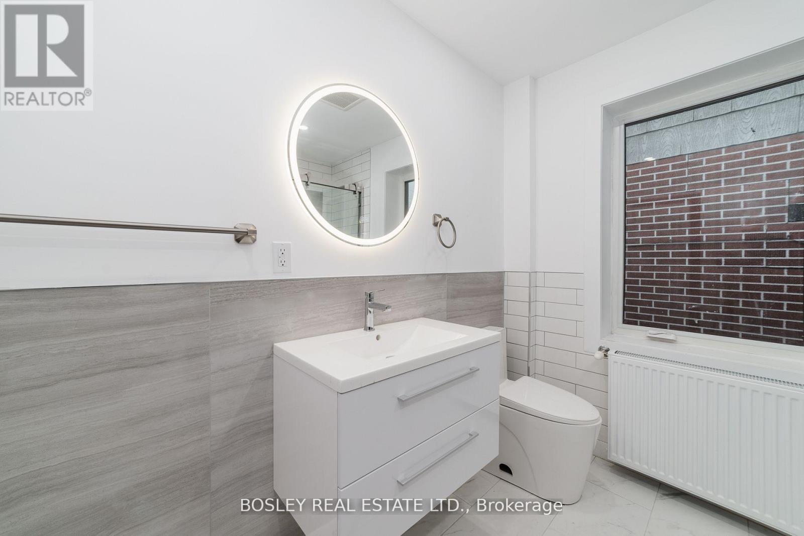 A - 926 Kingston Road, Toronto, ON