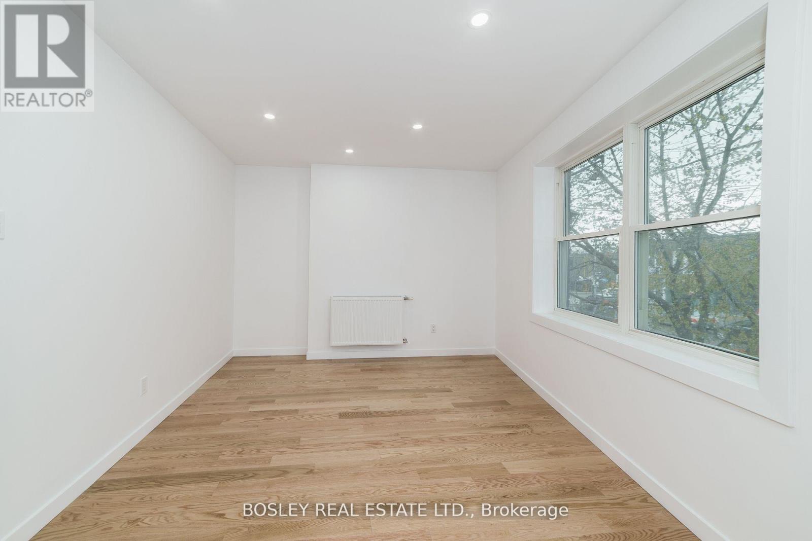 A - 926 Kingston Road, Toronto, ON